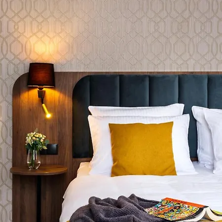 Old Market Apartmanhotel
