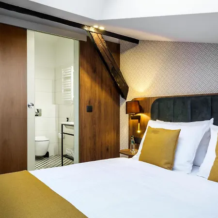 Old Market Apart Otel