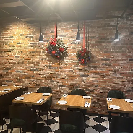 Old Market Apart Otel