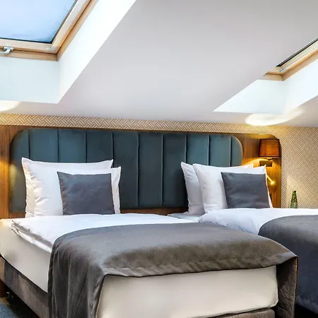 Apart Otel Old Market 4*