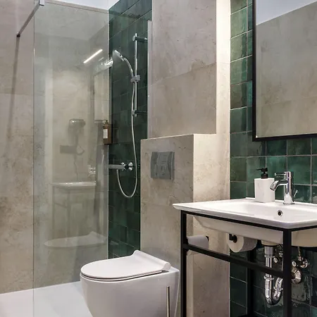 Old Market 4* 크라쿠프