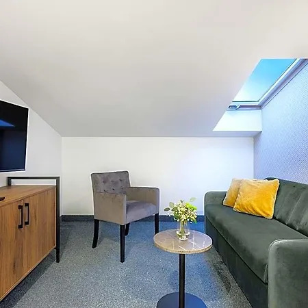 Old Market Hotel apartamentowy 4*