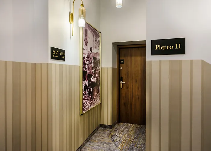 Old Market Aparthotel Krakau